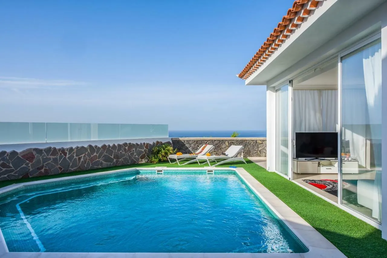 Luxury White Villa With Sea View, Heated Pool Costa Adeje  0*, Costa Adeje (Tenerife)