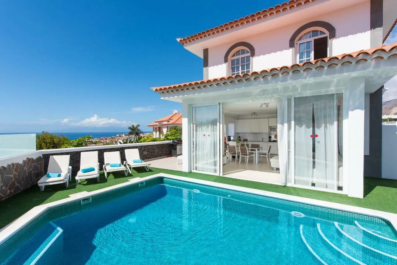 Luxury White Villa With Sea View, Heated Pool Costa Adeje  0*, Costa Adeje (Tenerife)