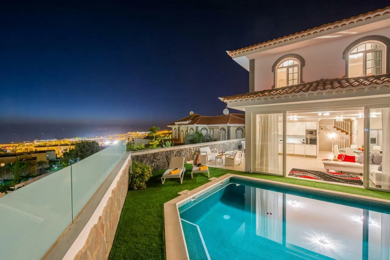 Luxury White Villa With Sea View, Heated Pool Costa Adeje